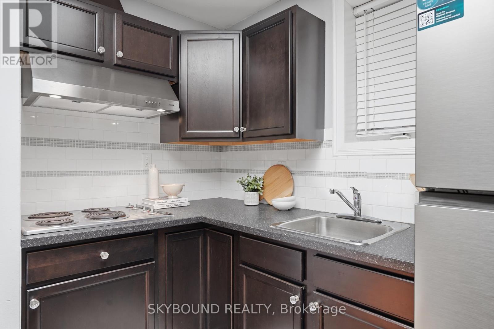 358 Silverthorn Avenue, Toronto (keelesdale-eglinton West), Ontario