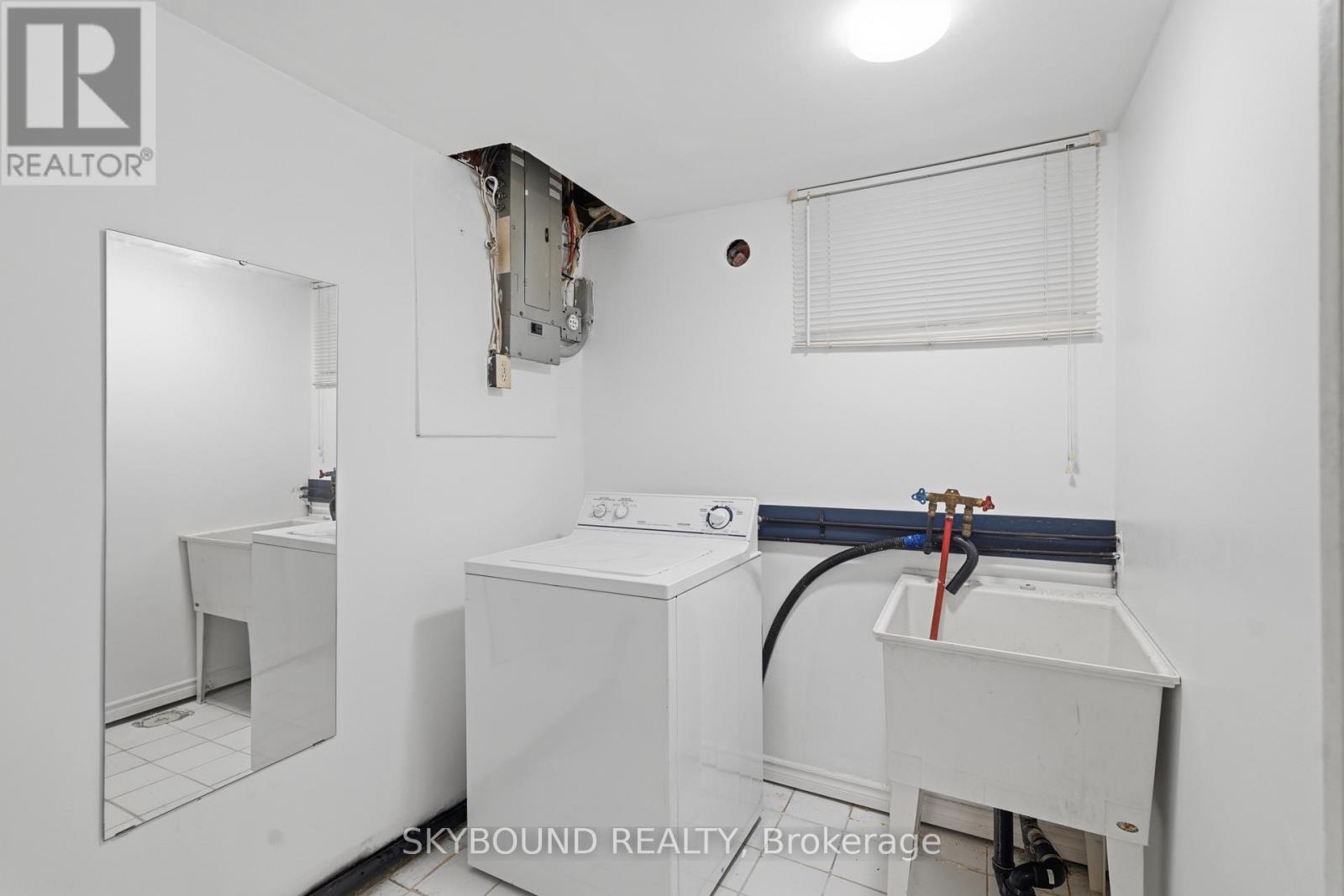 358 Silverthorn Avenue, Toronto (keelesdale-eglinton West), Ontario