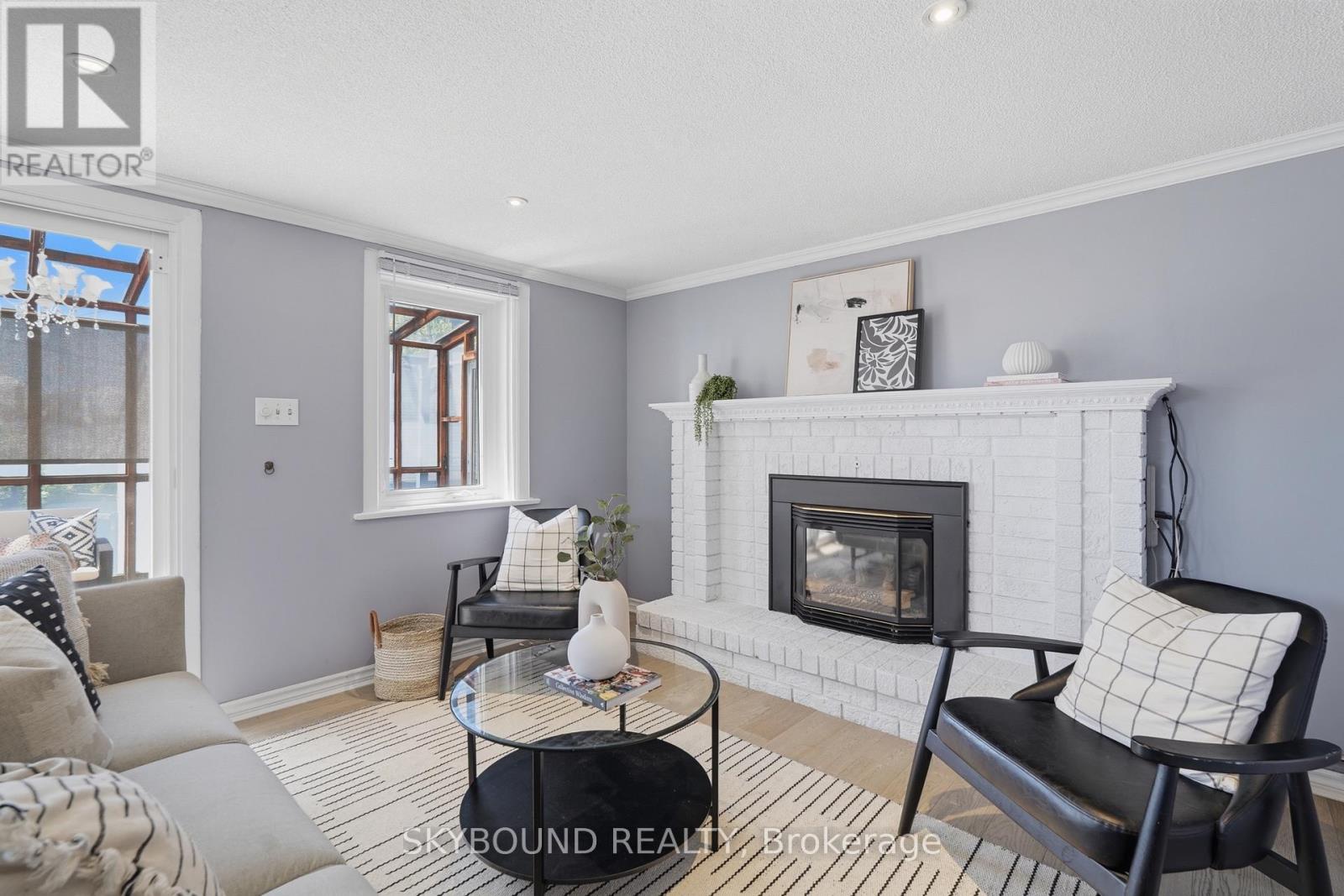 358 Silverthorn Avenue, Toronto (keelesdale-eglinton West), Ontario