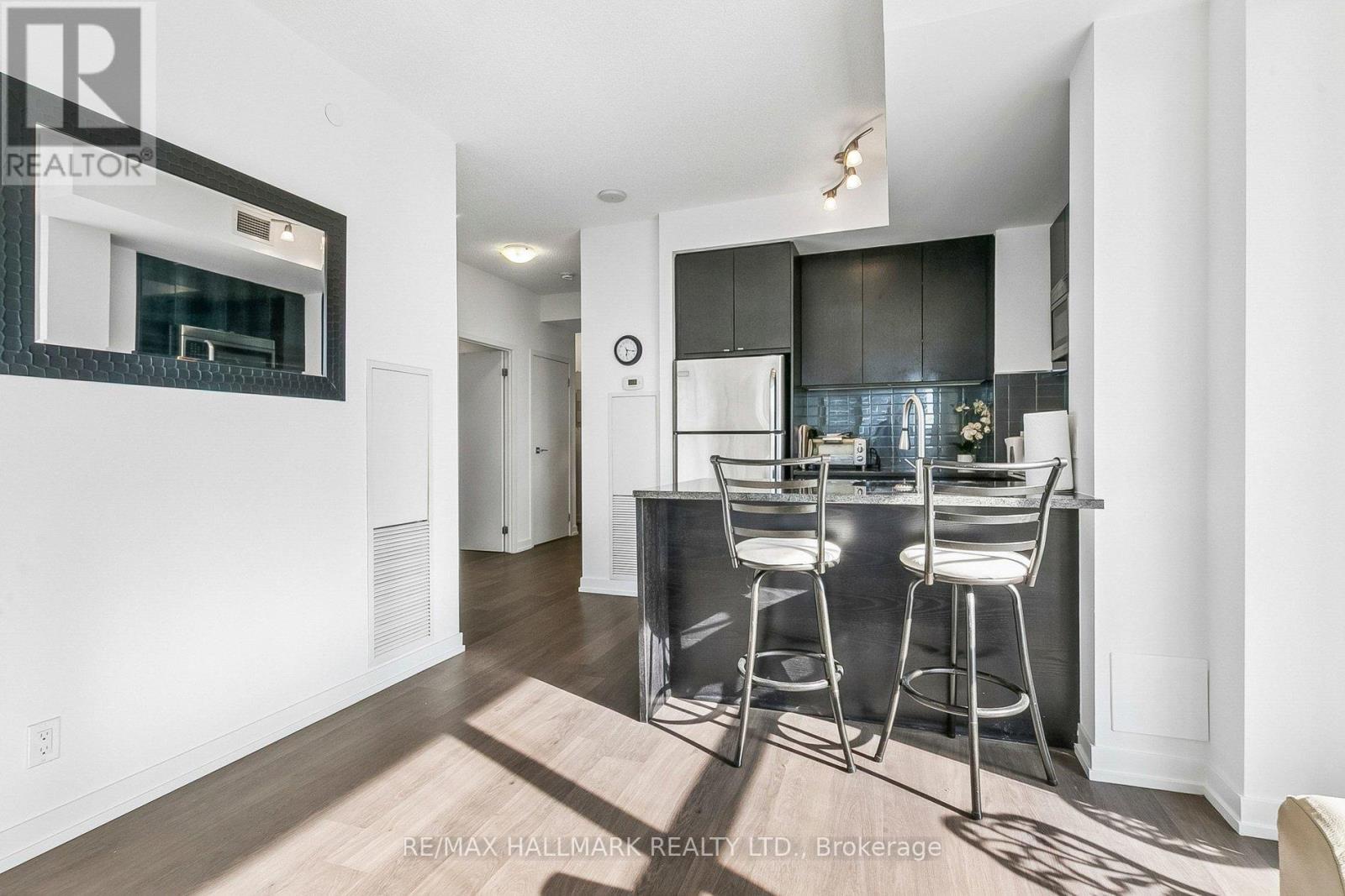 1212 - 98 Lillian Street, Toronto (mount Pleasant West), Ontario