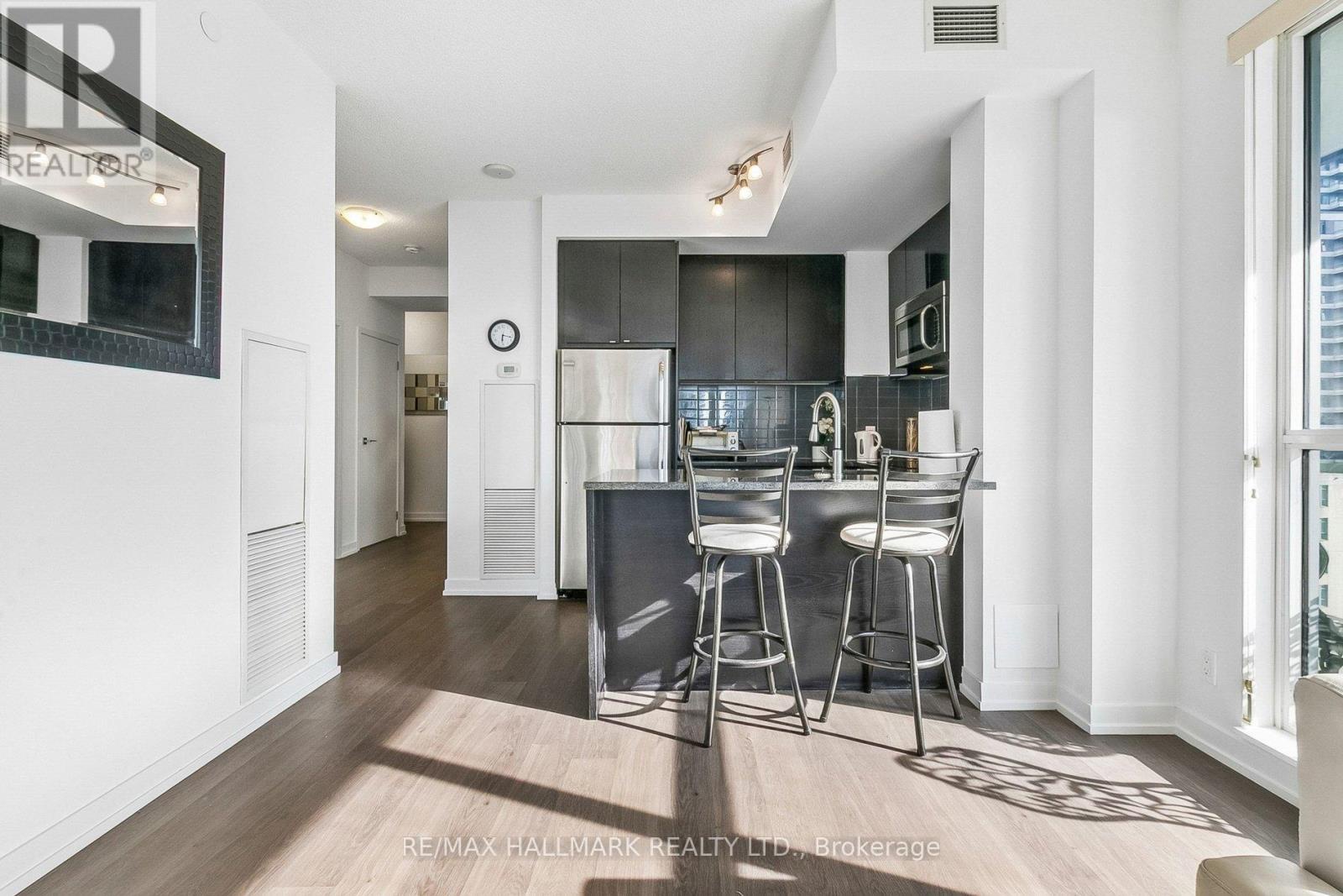 1212 - 98 Lillian Street, Toronto (mount Pleasant West), Ontario