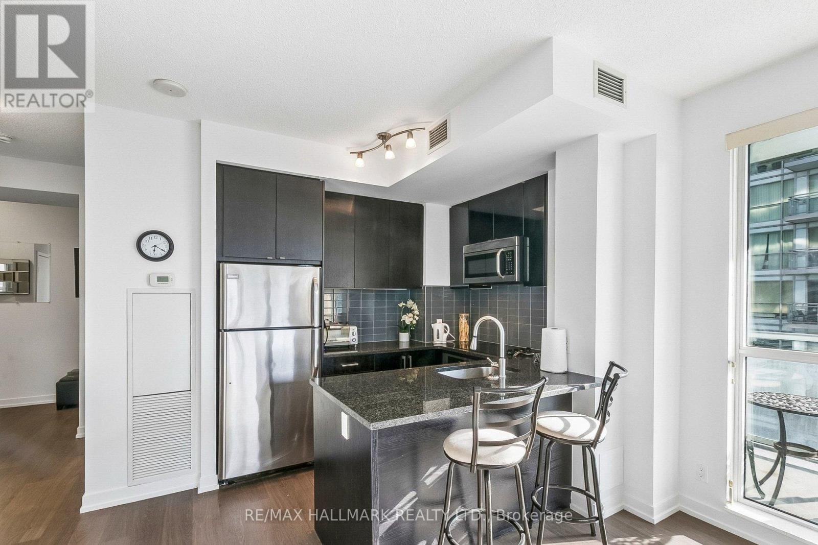 1212 - 98 Lillian Street, Toronto (mount Pleasant West), Ontario