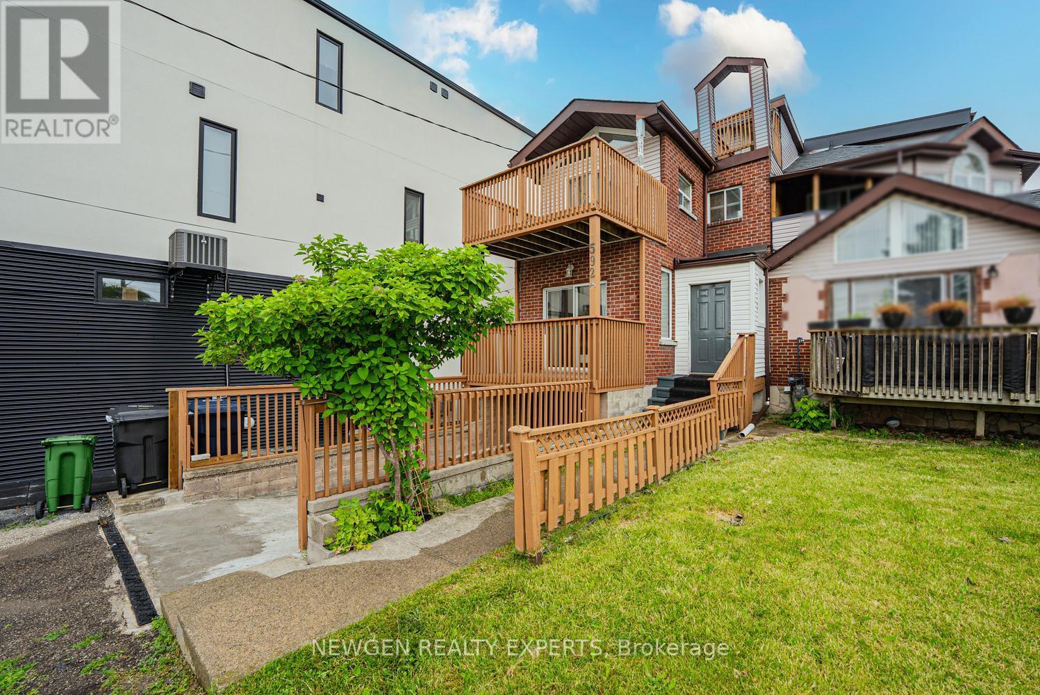 592a Danforth Road, Toronto (clairlea-birchmount), Ontario