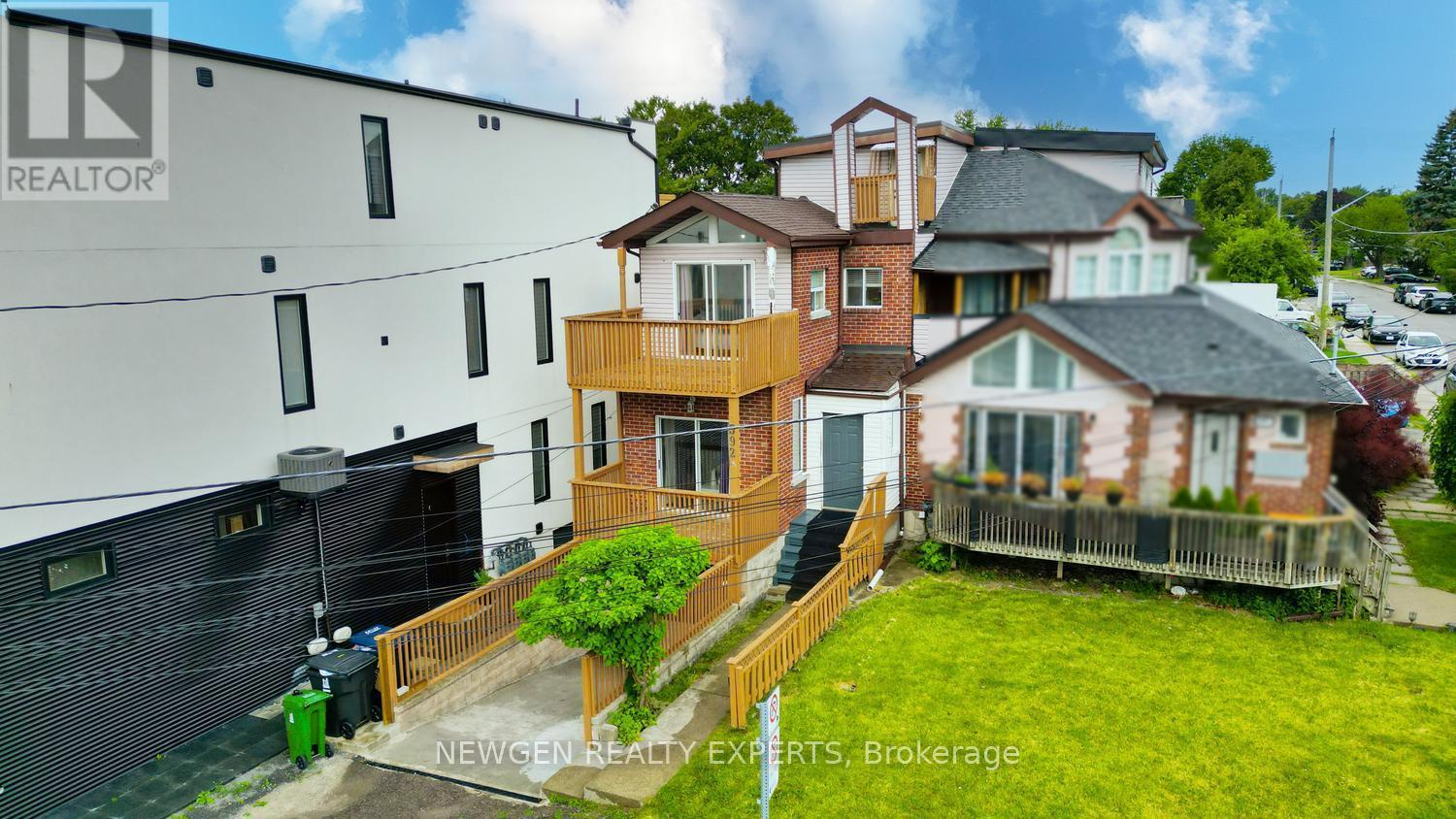 592a Danforth Road, Toronto (clairlea-birchmount), Ontario