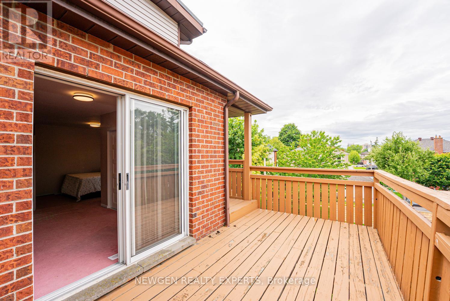 592a Danforth Road, Toronto (clairlea-birchmount), Ontario