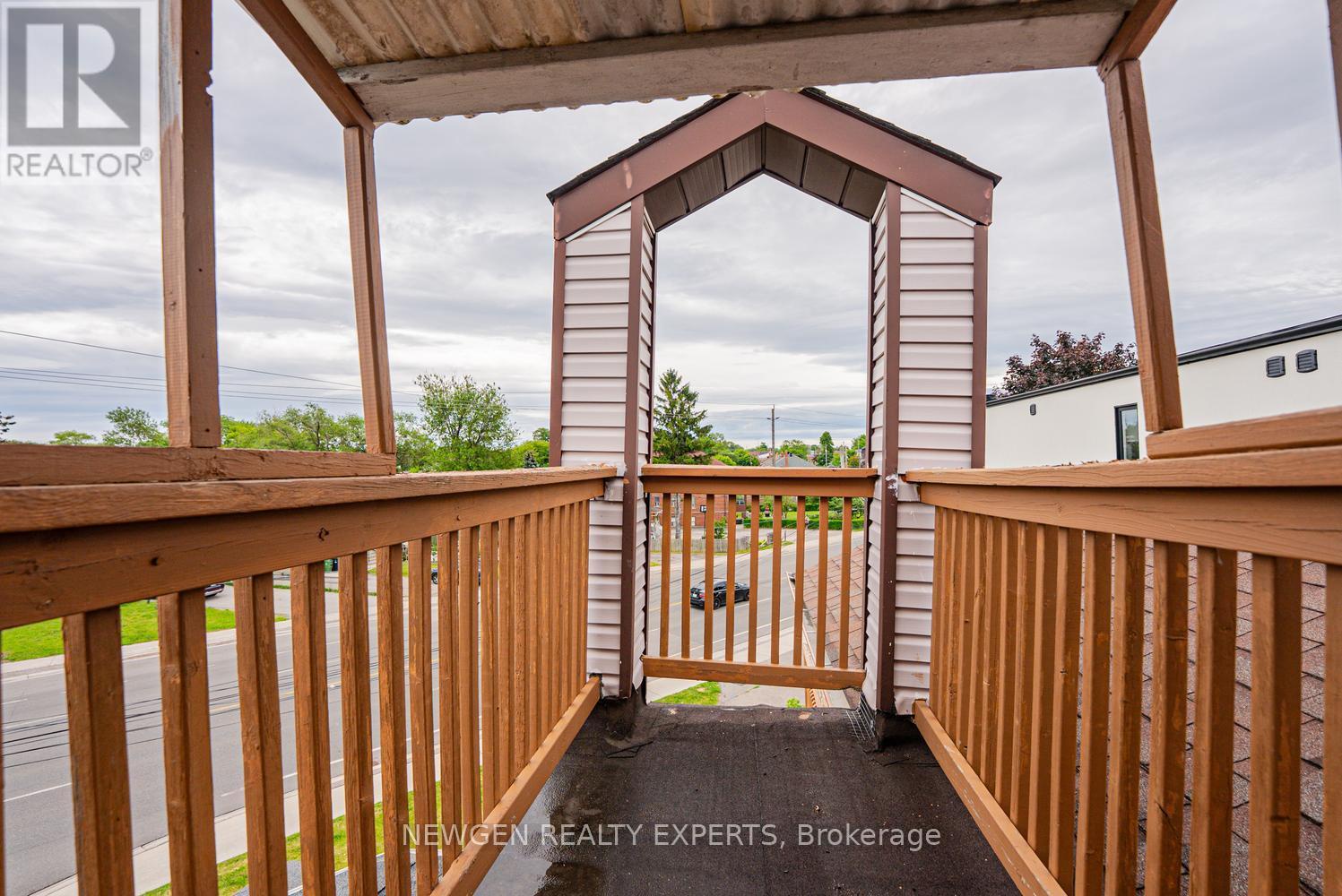 592a Danforth Road, Toronto (clairlea-birchmount), Ontario