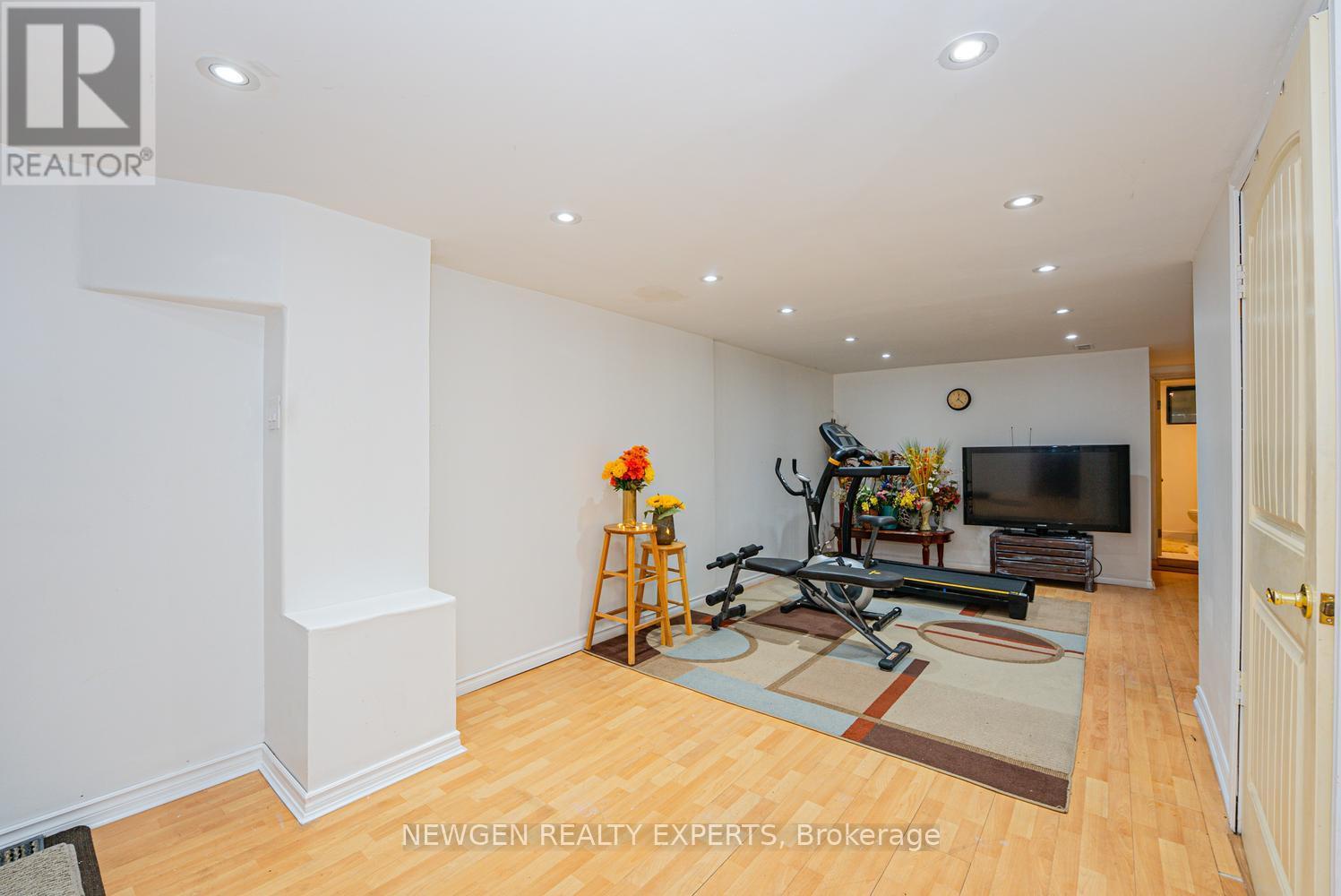 592a Danforth Road, Toronto (clairlea-birchmount), Ontario