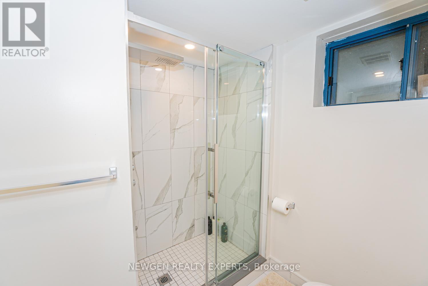 592a Danforth Road, Toronto (clairlea-birchmount), Ontario