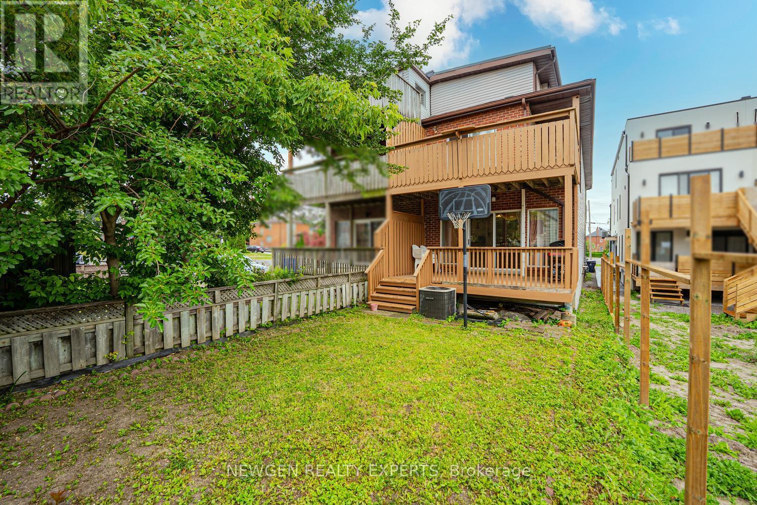 592a Danforth Road, Toronto (clairlea-birchmount), Ontario