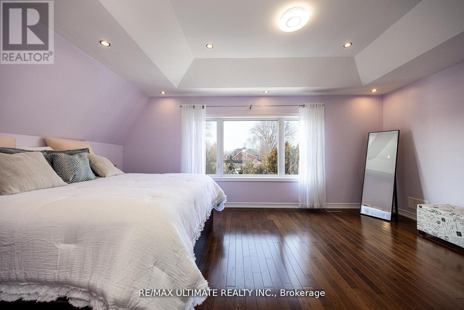 1160 Islington Avenue, Toronto (islington-city Centre West), Ontario