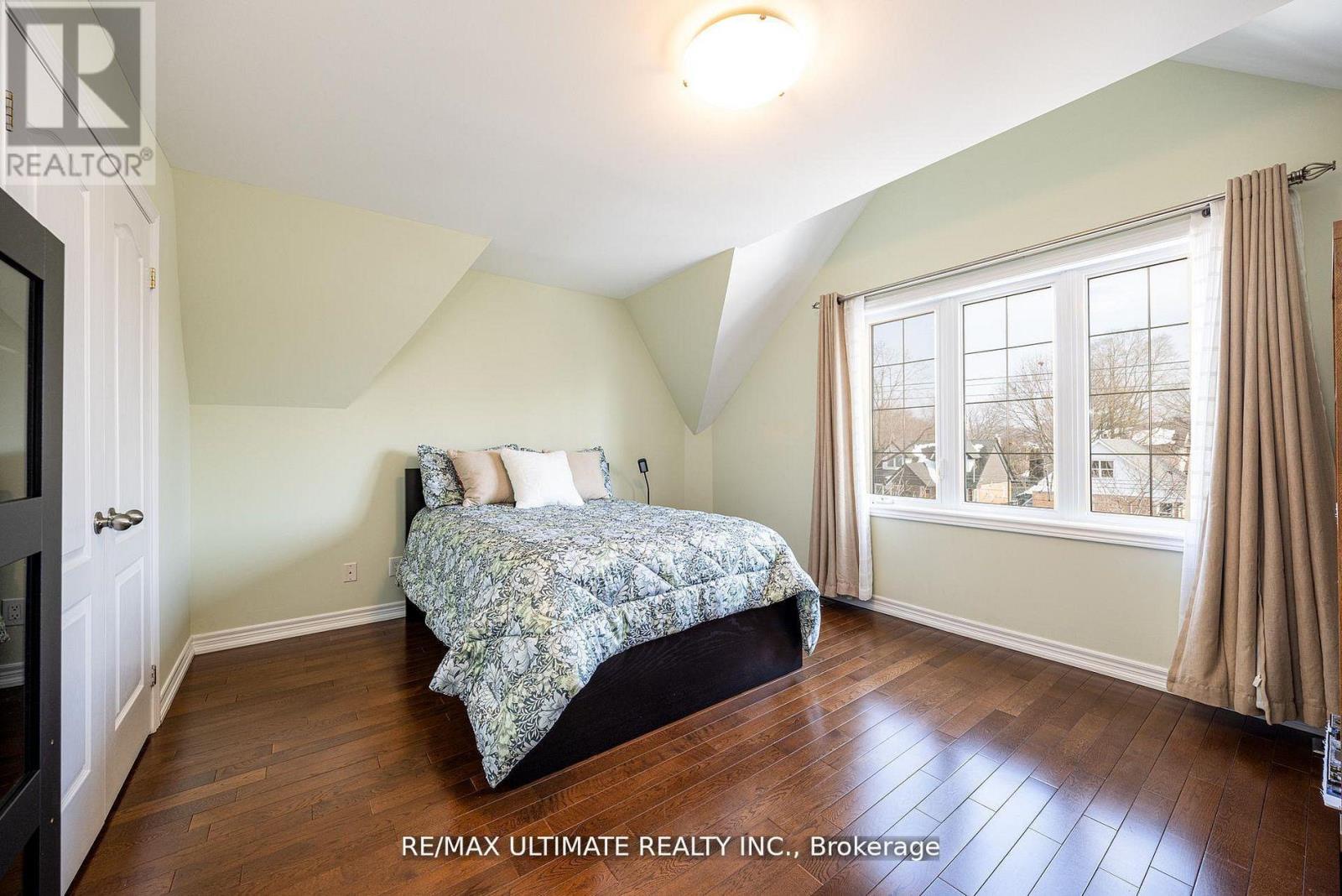 1160 Islington Avenue, Toronto (islington-city Centre West), Ontario