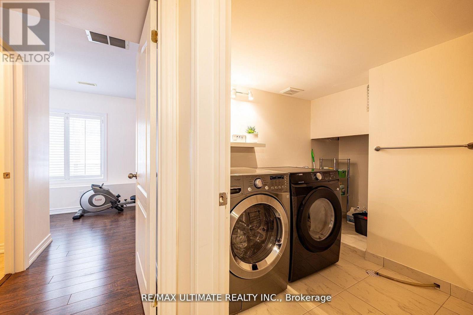 1160 Islington Avenue, Toronto (islington-city Centre West), Ontario