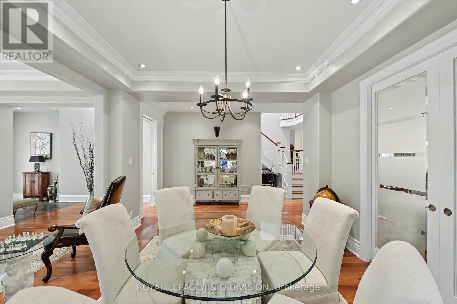17 Agar Crescent, Toronto (princess-rosethorn), Ontario