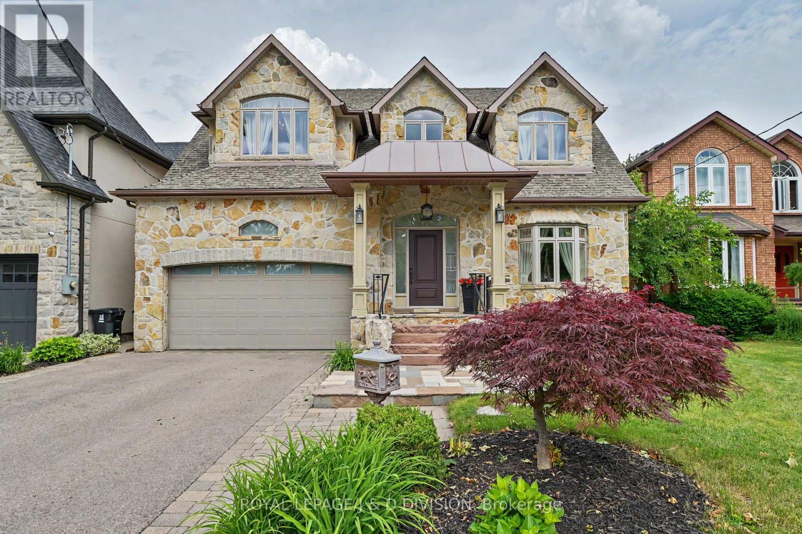 17 Agar Crescent, Toronto (princess-rosethorn), Ontario