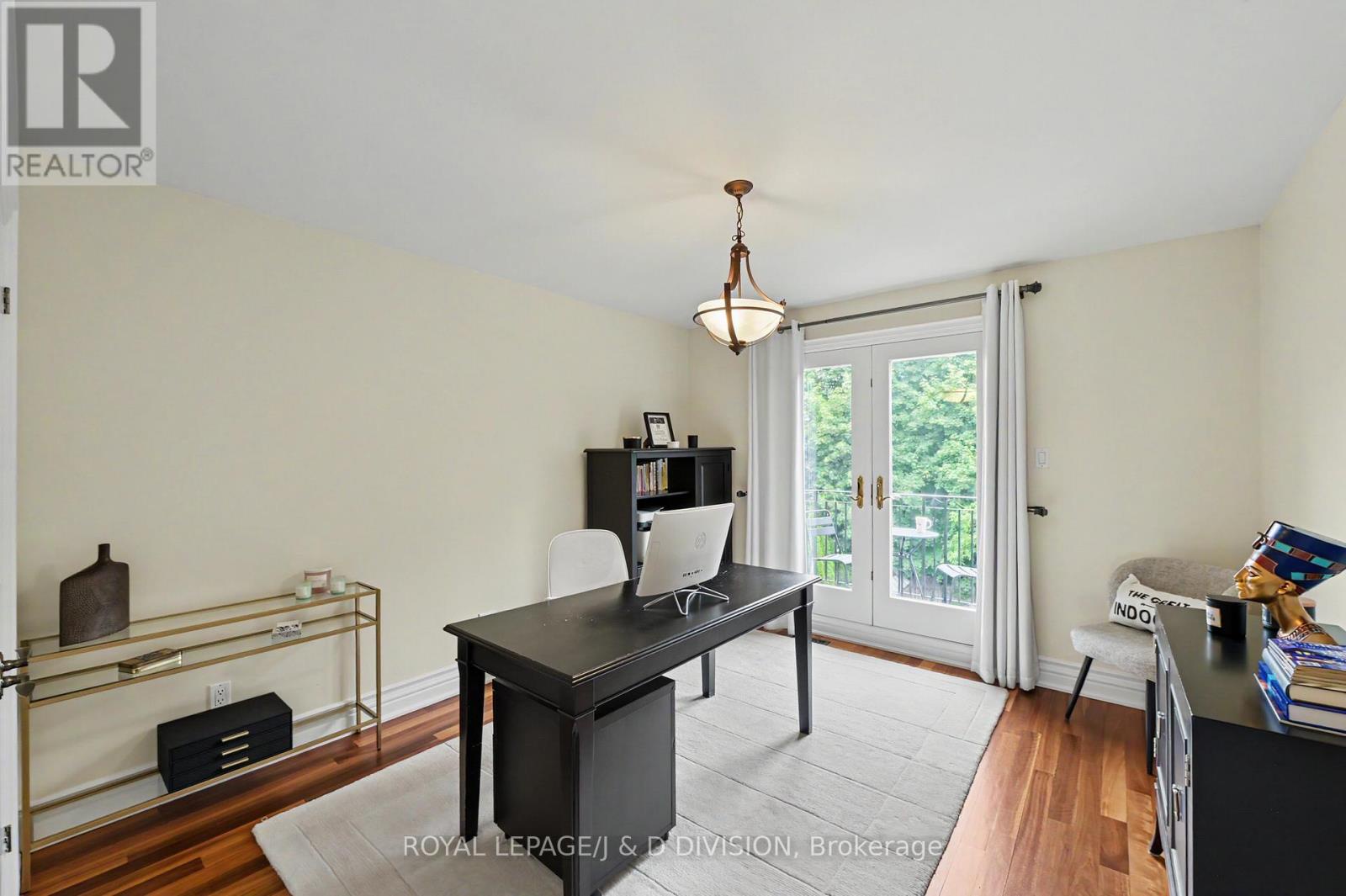 17 Agar Crescent, Toronto (princess-rosethorn), Ontario