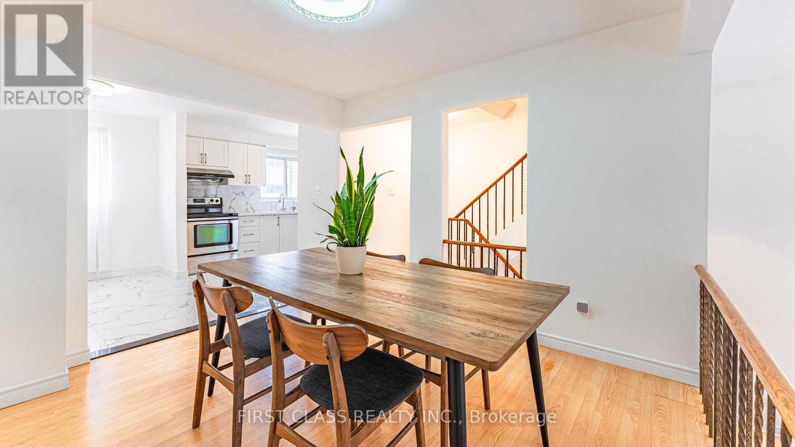 102 Jenny Wrenway Way, Toronto (hillcrest Village), Ontario