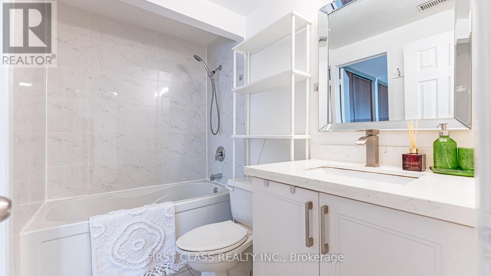102 Jenny Wrenway Way, Toronto (hillcrest Village), Ontario