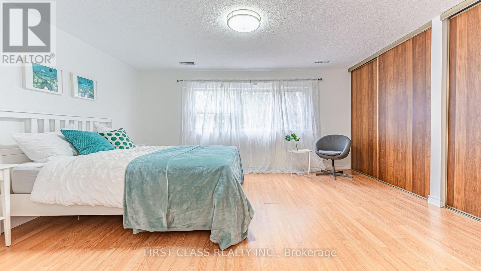 102 Jenny Wrenway Way, Toronto (hillcrest Village), Ontario