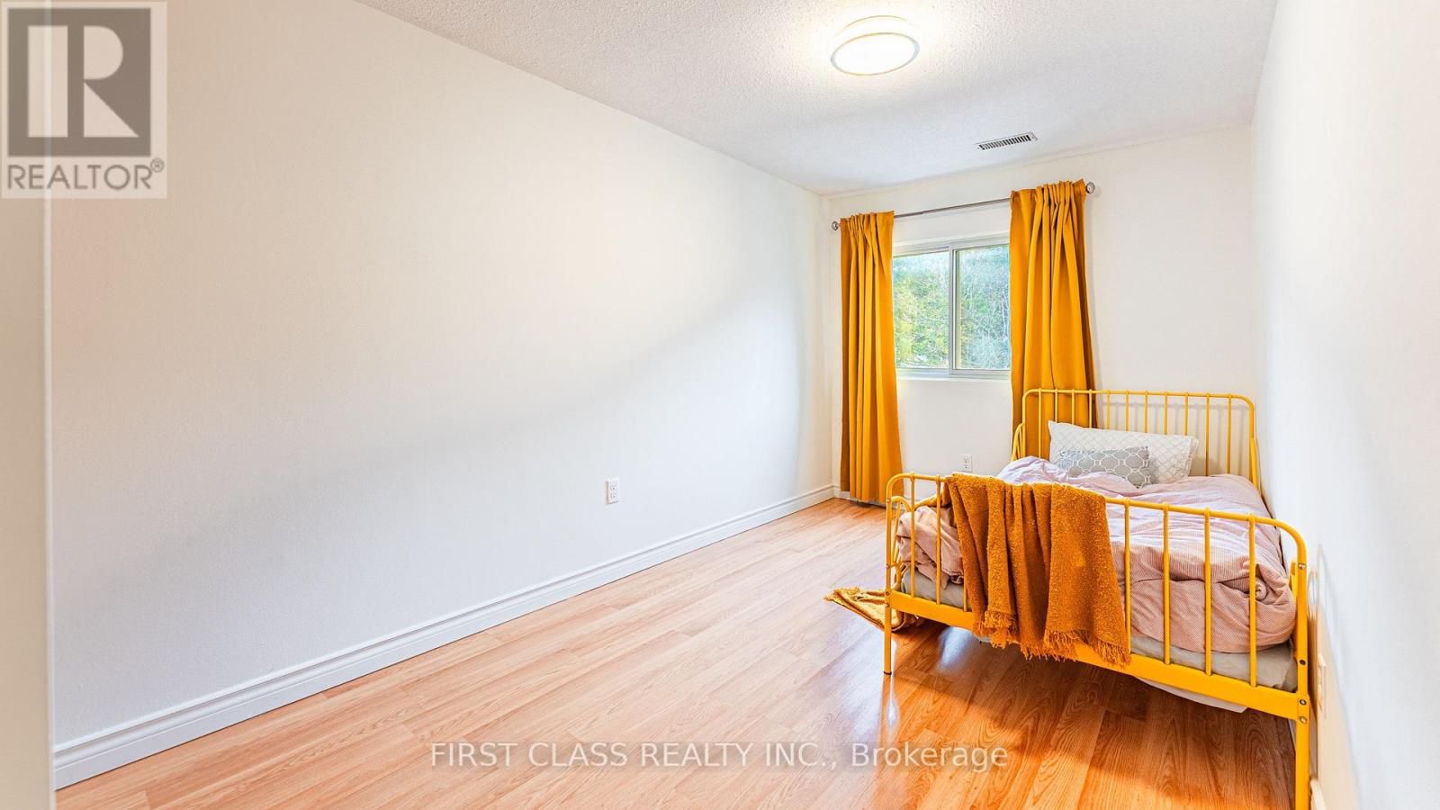 102 Jenny Wrenway Way, Toronto (hillcrest Village), Ontario