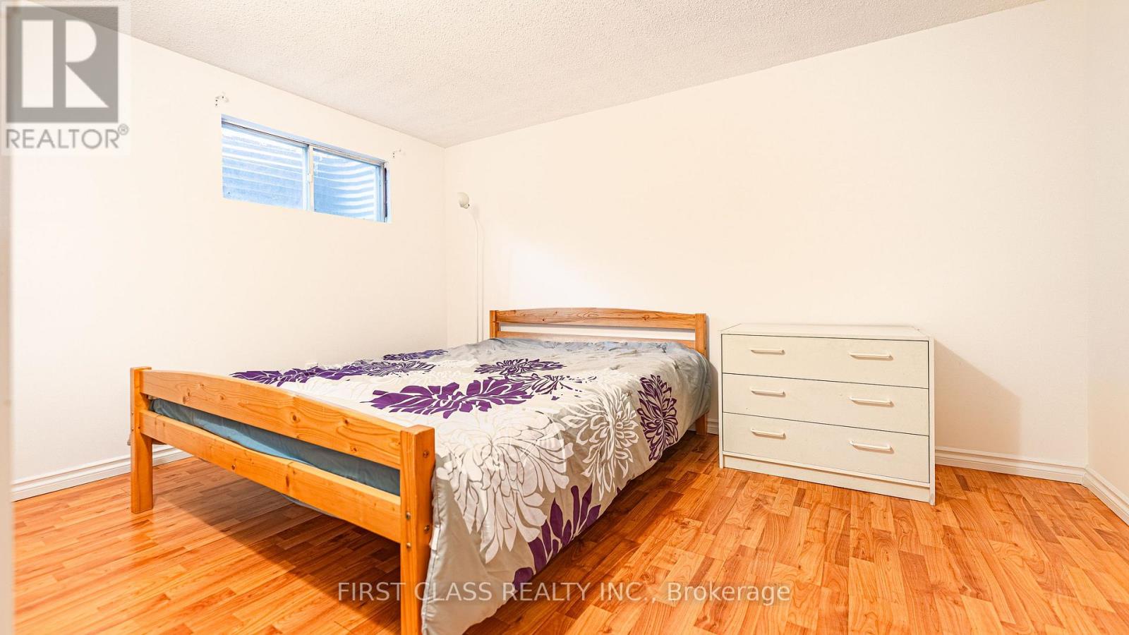 102 Jenny Wrenway Way, Toronto (hillcrest Village), Ontario