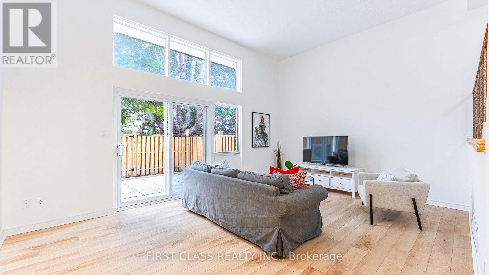 102 Jenny Wrenway Way, Toronto (hillcrest Village), Ontario