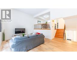 102 JENNY WRENWAY WAY