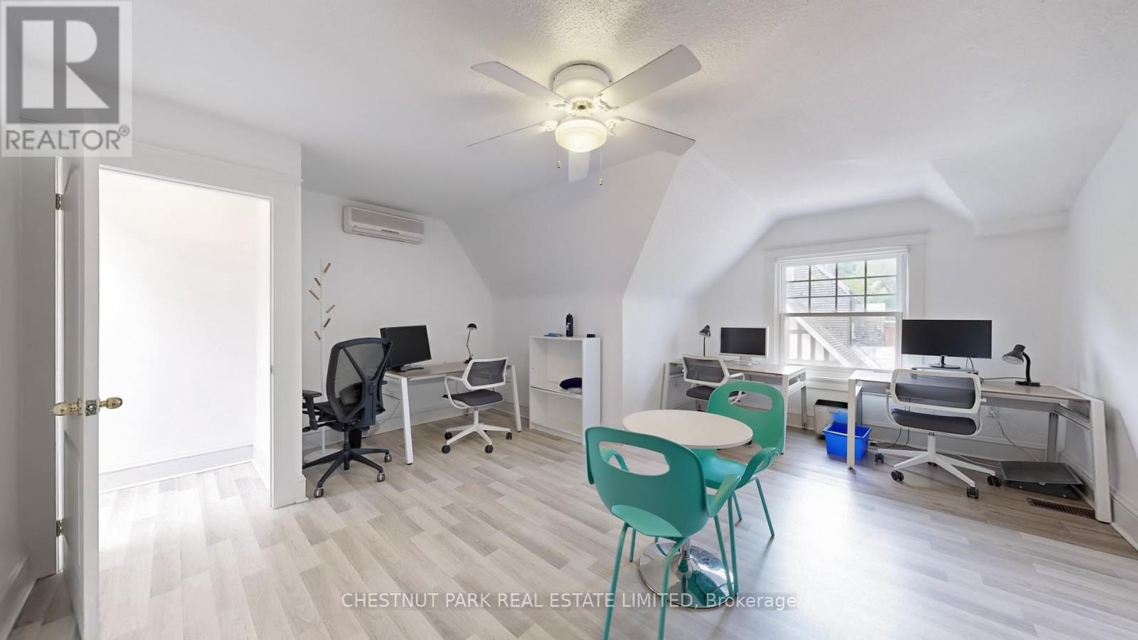 9 Edgedale Road, Toronto (north St. James Town), Ontario