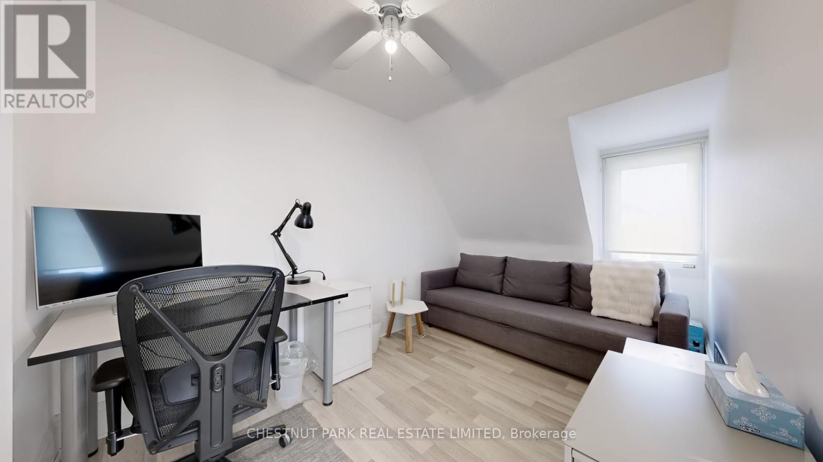 9 Edgedale Road, Toronto (north St. James Town), Ontario
