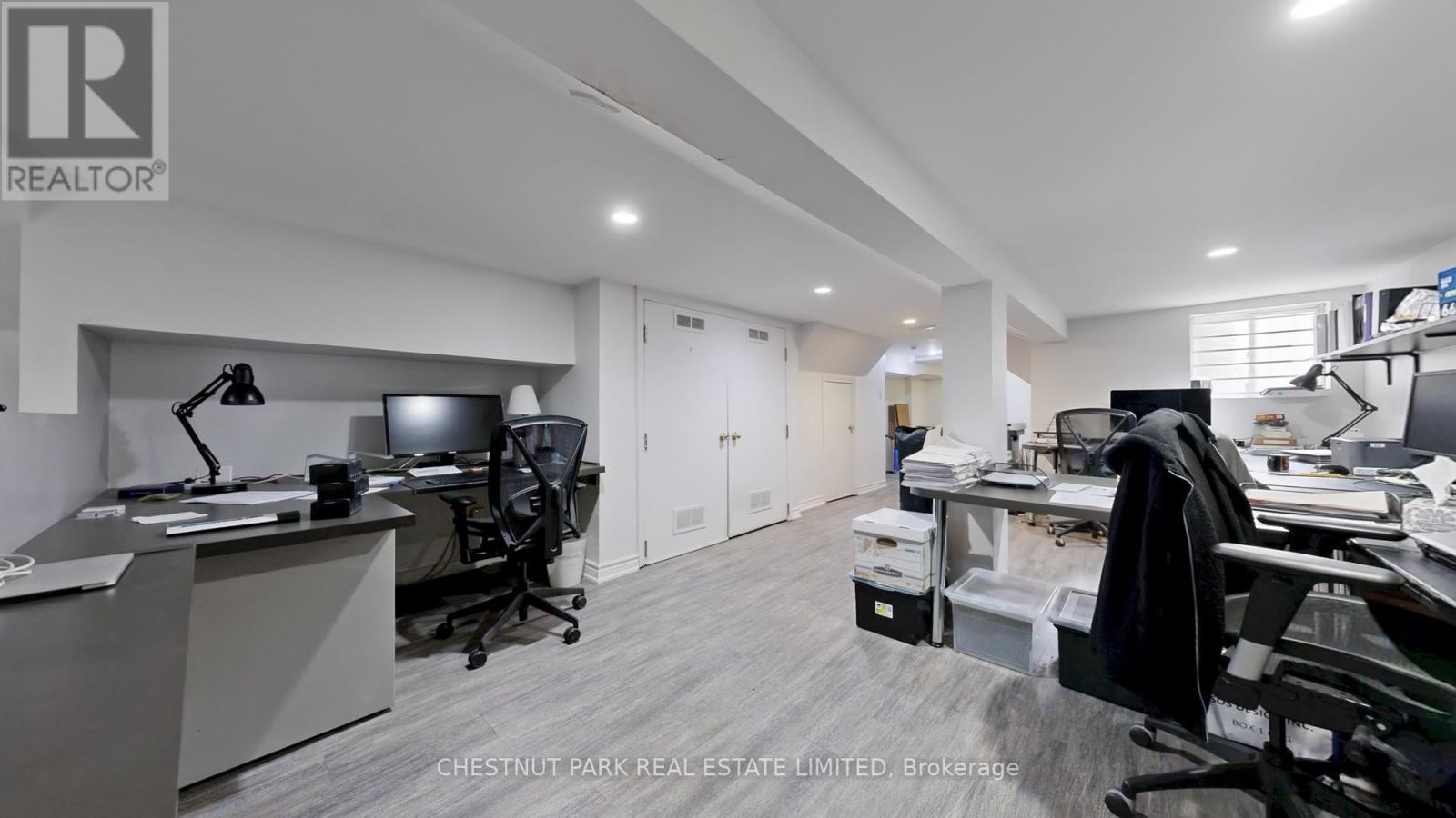 9 Edgedale Road, Toronto (north St. James Town), Ontario