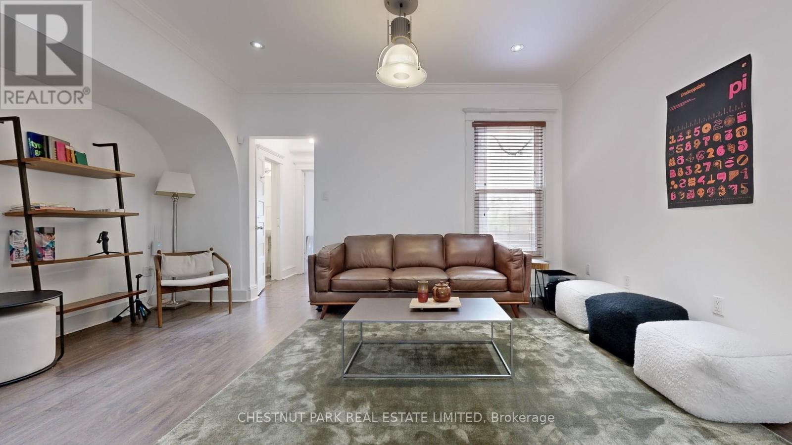 9 Edgedale Road, Toronto (north St. James Town), Ontario
