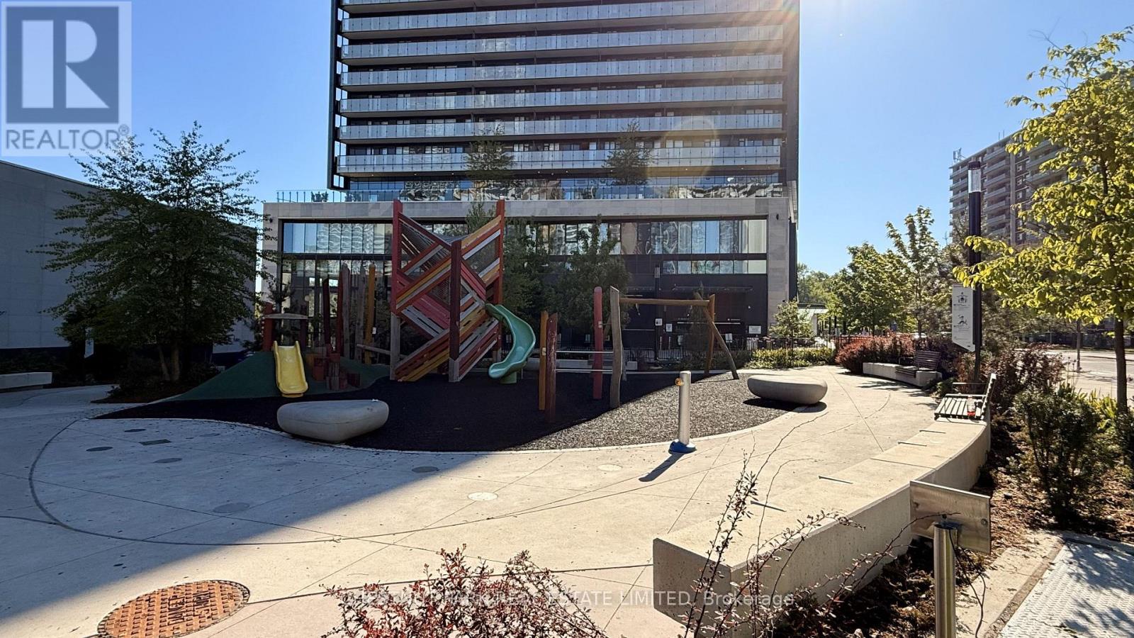 9 Edgedale Road, Toronto (north St. James Town), Ontario
