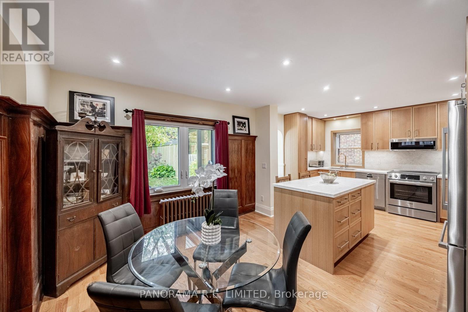 239 Winona Drive, Toronto (oakwood Village), Ontario