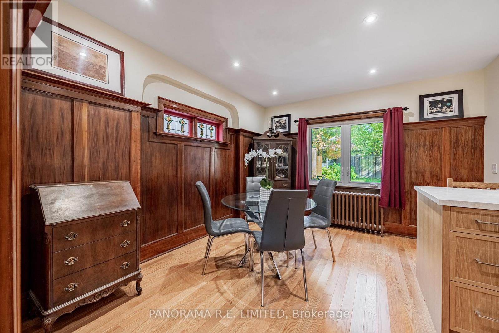 239 Winona Drive, Toronto (oakwood Village), Ontario
