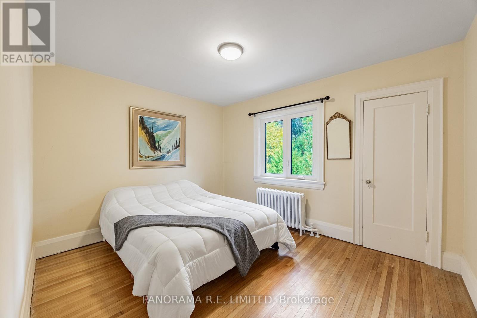 239 Winona Drive, Toronto (oakwood Village), Ontario
