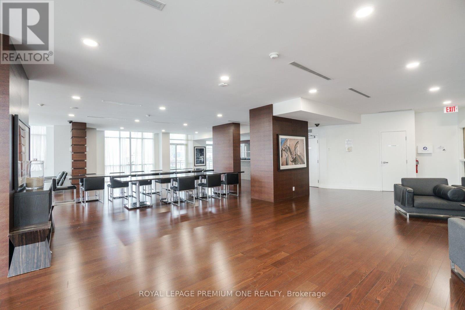 S430 - 112 George Street, Toronto (moss Park), Ontario