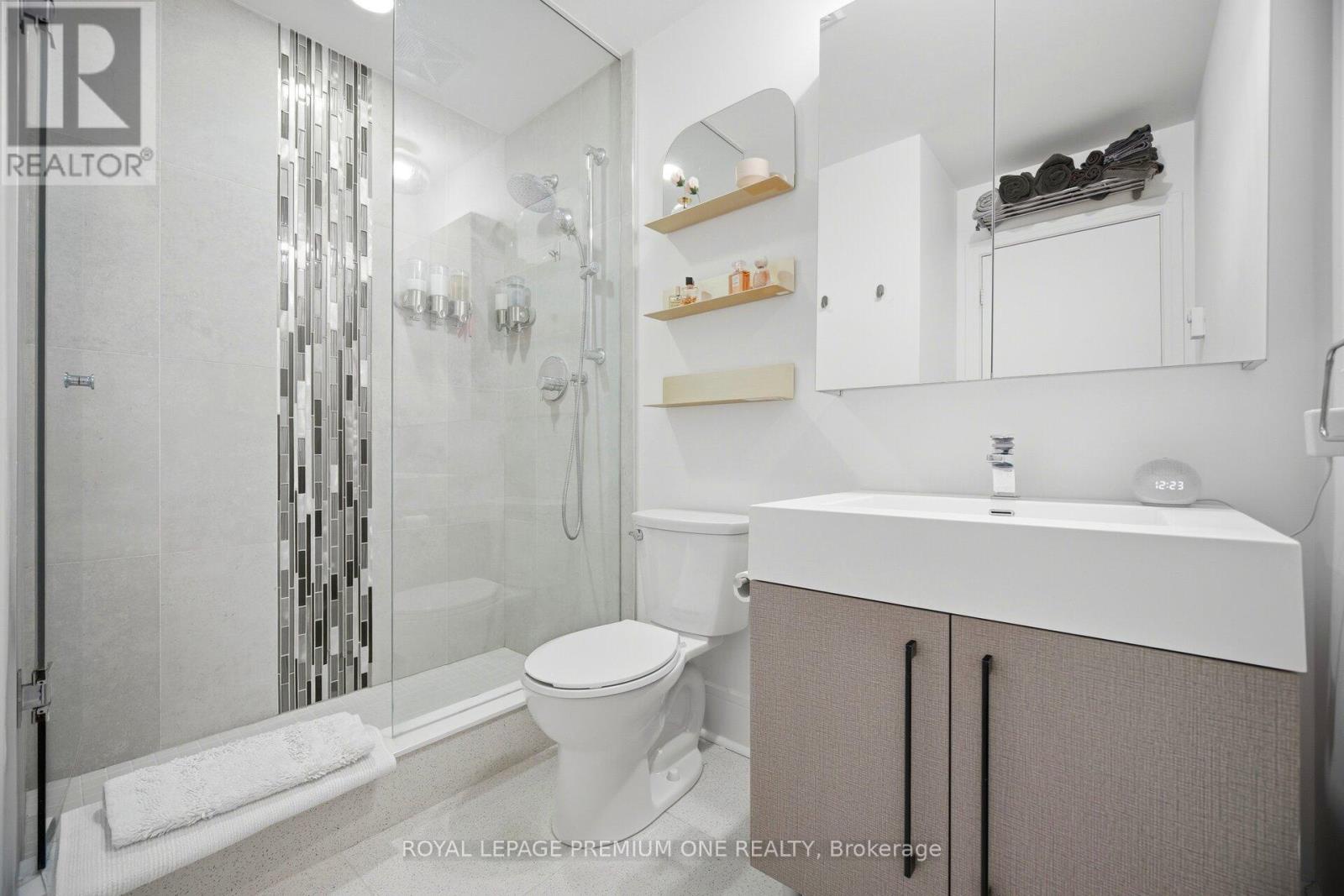 S430 - 112 George Street, Toronto (moss Park), Ontario