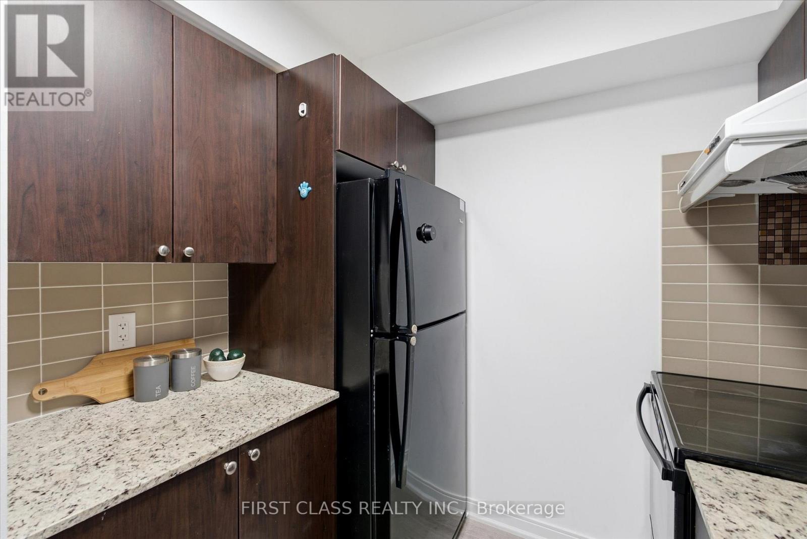 2918 - 181 Village Green Square, Toronto (agincourt South-malvern West), Ontario