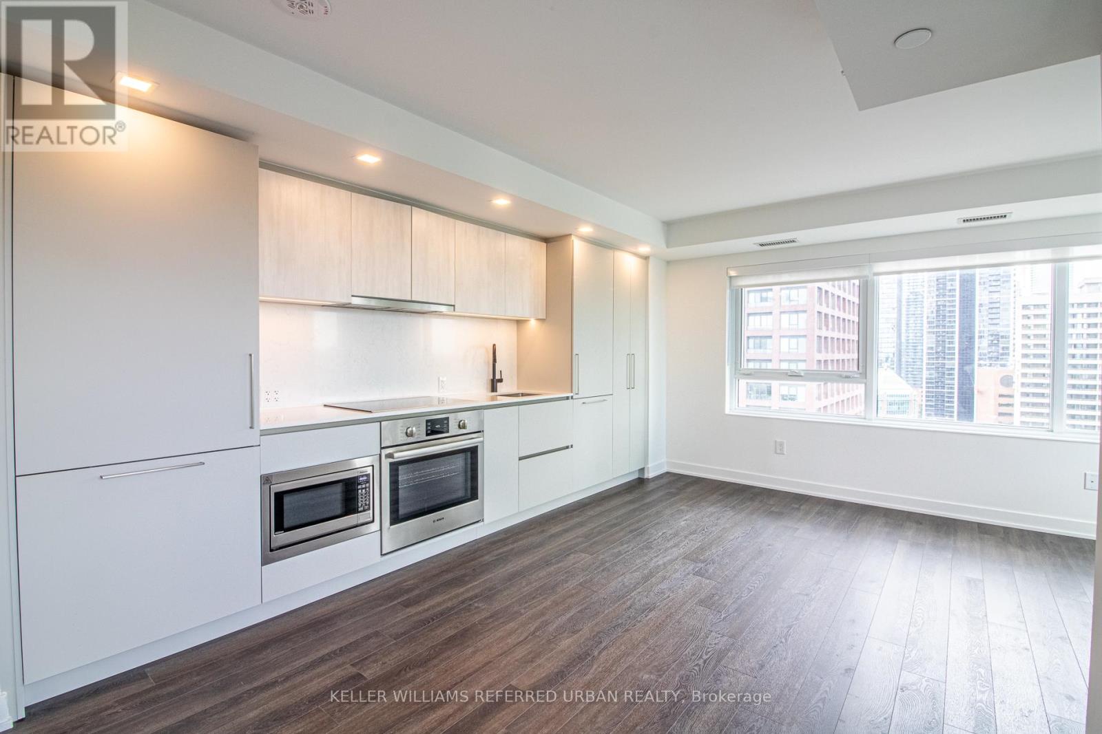 2104 - 609 Sherbourne Street, Toronto (north St. James Town), Ontario
