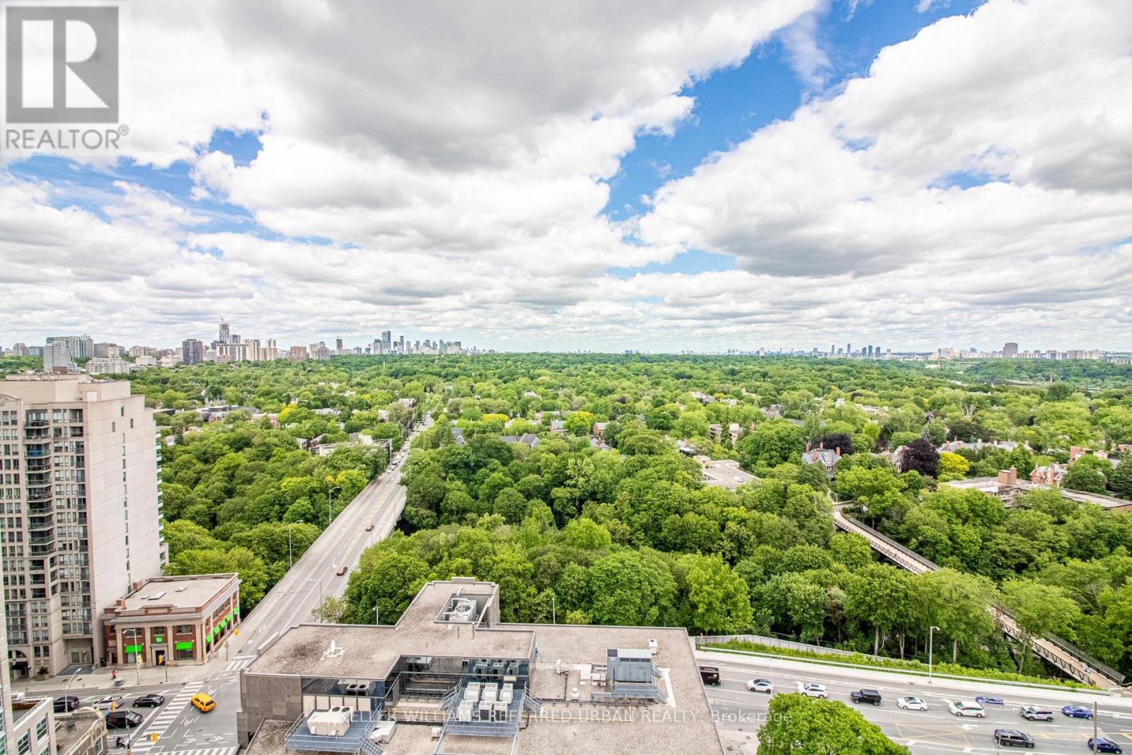 2104 - 609 Sherbourne Street, Toronto (north St. James Town), Ontario