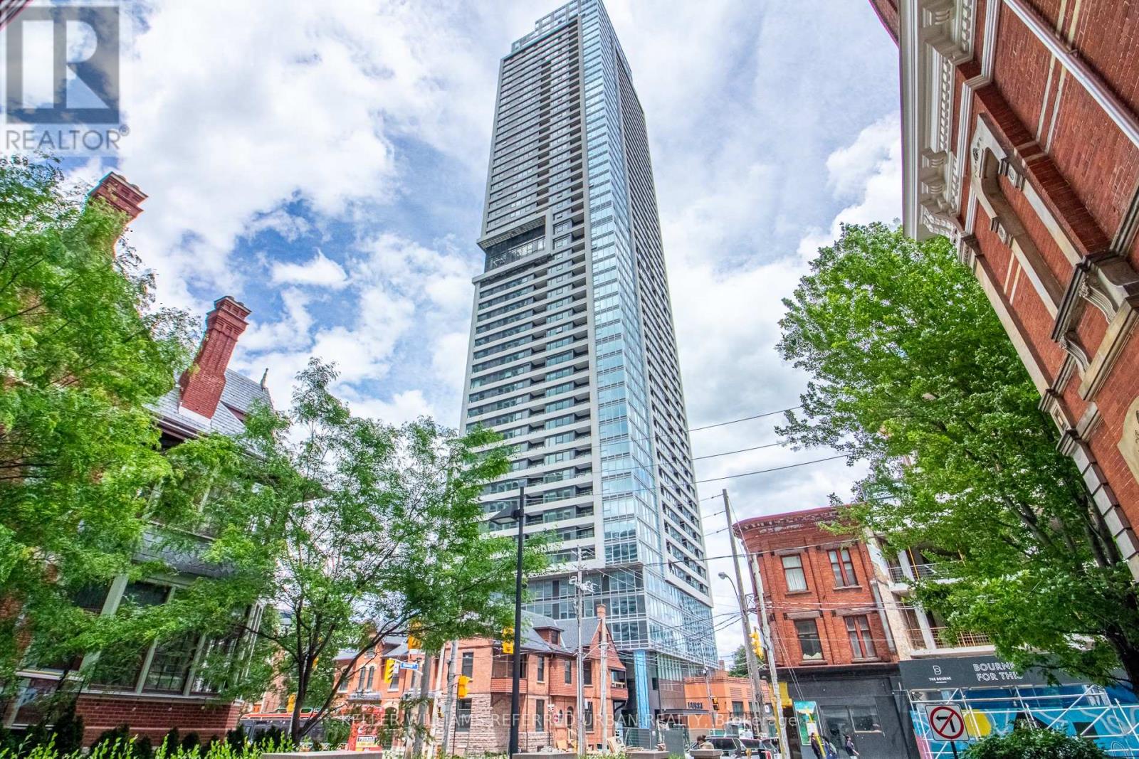 2104 - 609 Sherbourne Street, Toronto (north St. James Town), Ontario