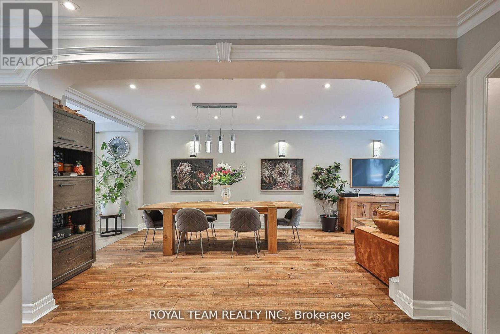 91 South Kingsway Way, Toronto (high Park-swansea), Ontario