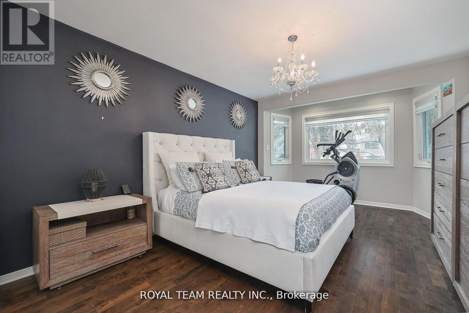 91 South Kingsway Way, Toronto (high Park-swansea), Ontario