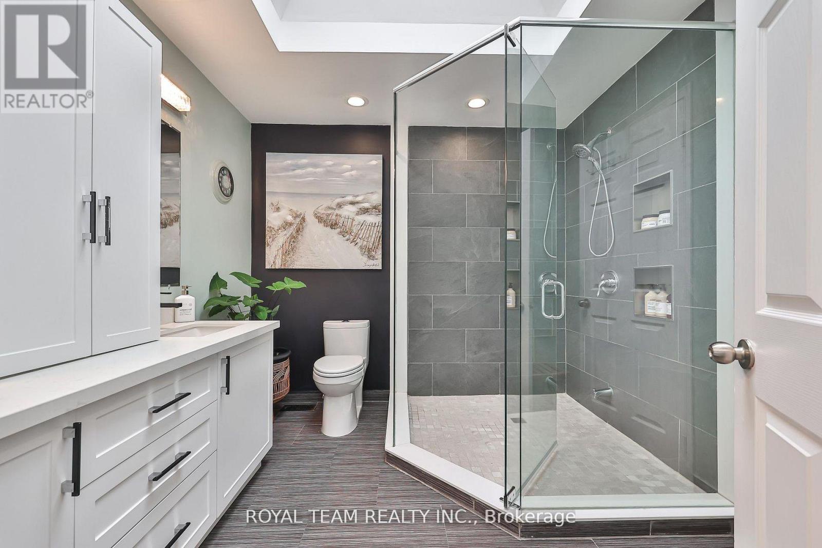 91 South Kingsway Way, Toronto (high Park-swansea), Ontario