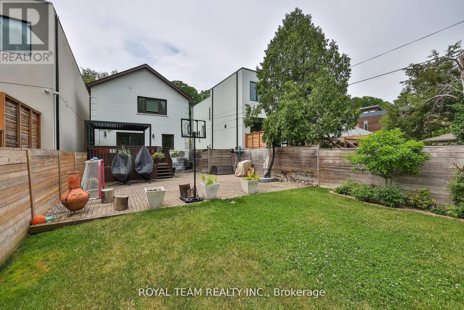 91 South Kingsway Way, Toronto (high Park-swansea), Ontario