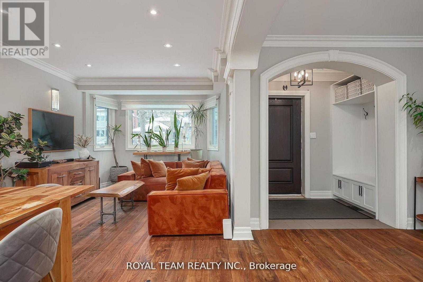 91 South Kingsway Way, Toronto (high Park-swansea), Ontario