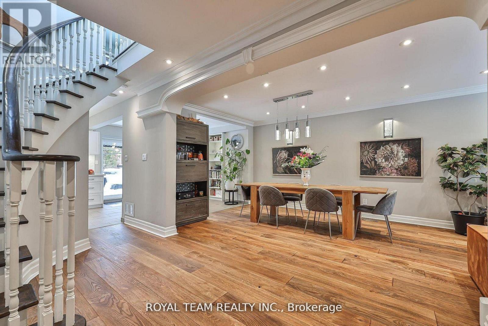 91 South Kingsway Way, Toronto (high Park-swansea), Ontario