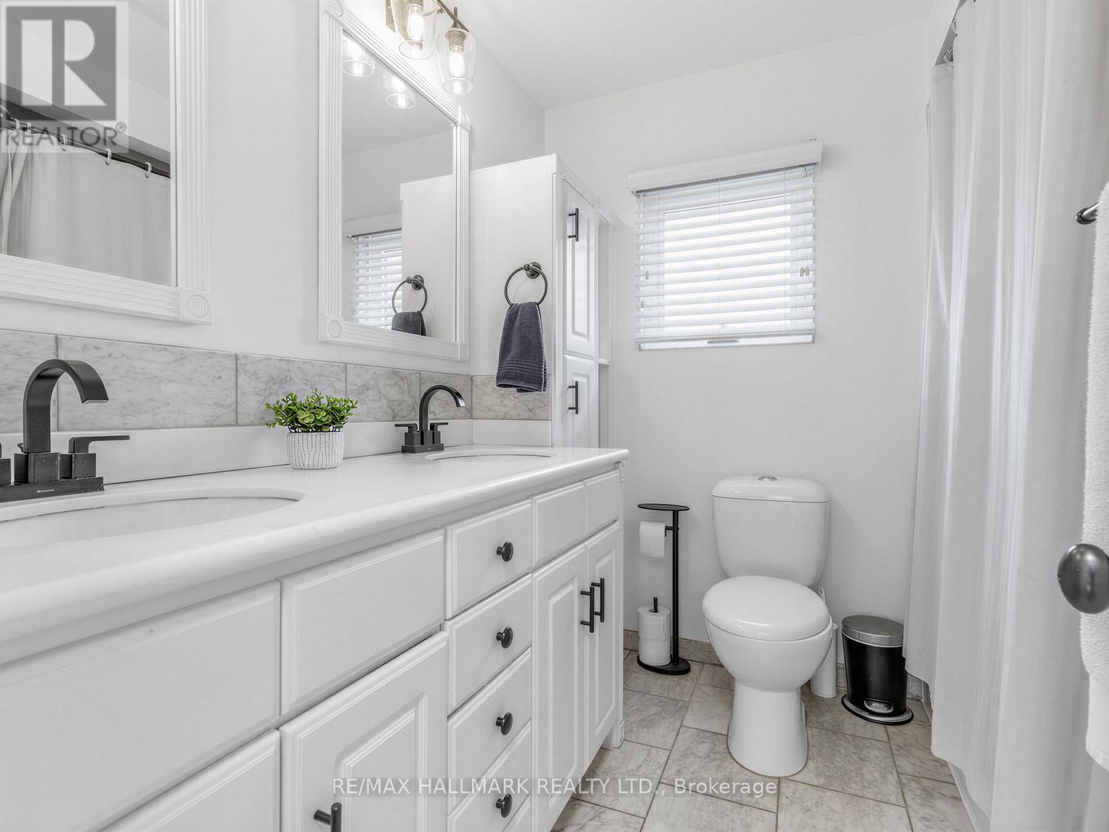 7 Penworth Road, Toronto (wexford-maryvale), Ontario