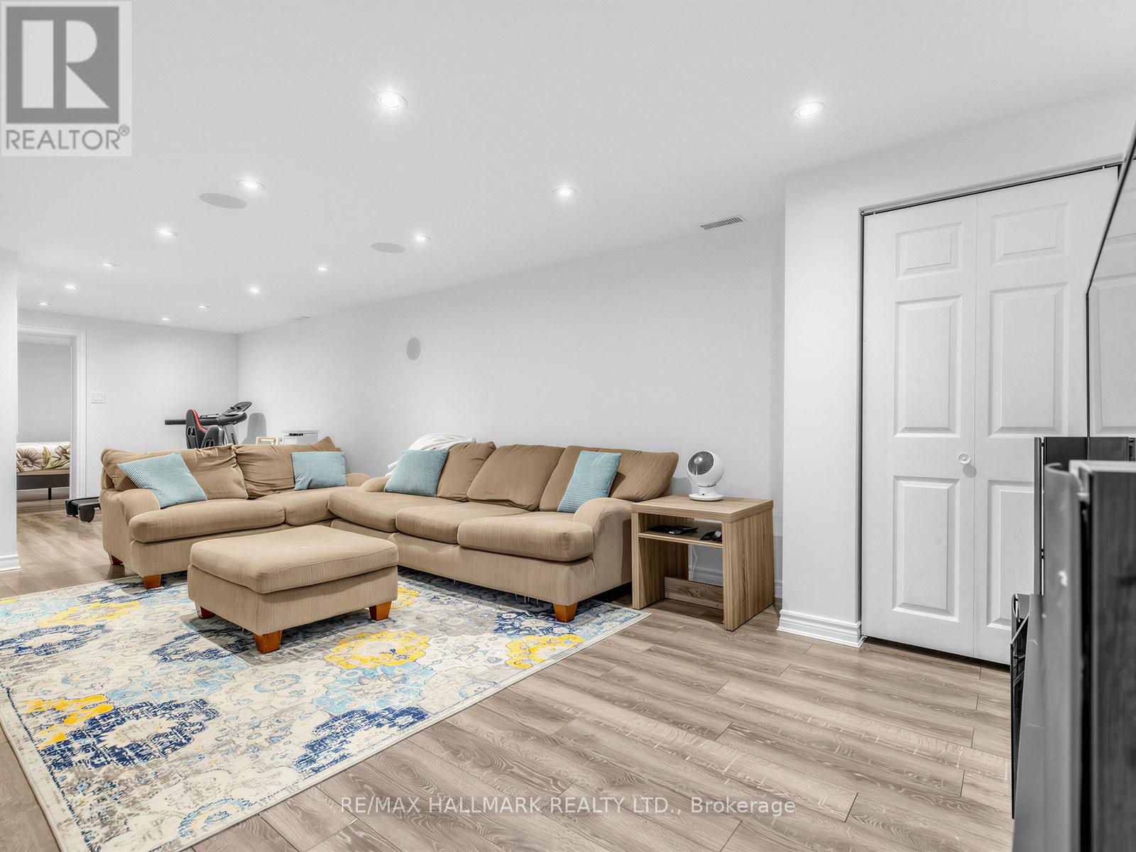7 Penworth Road, Toronto (wexford-maryvale), Ontario