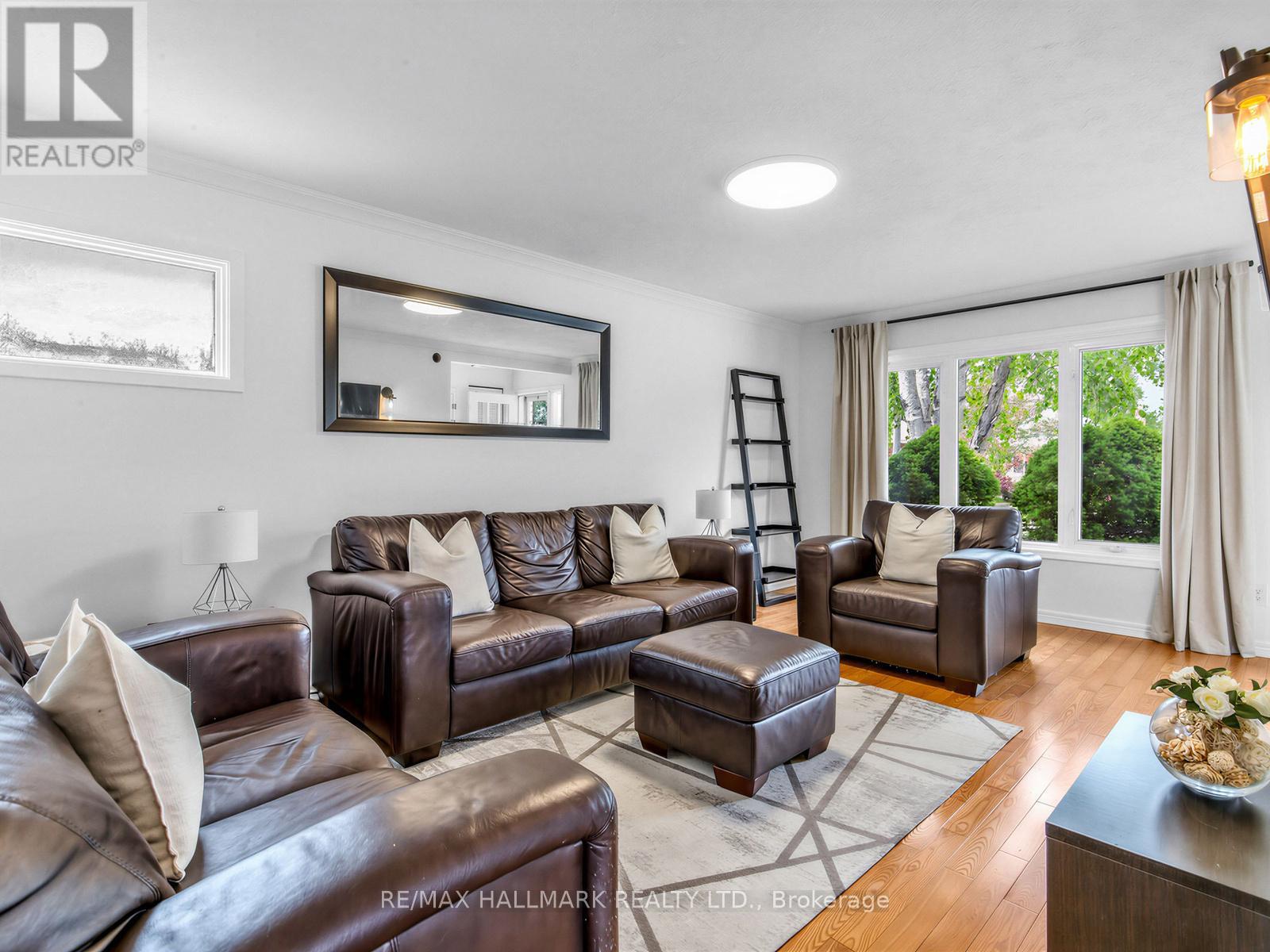 7 Penworth Road, Toronto (wexford-maryvale), Ontario