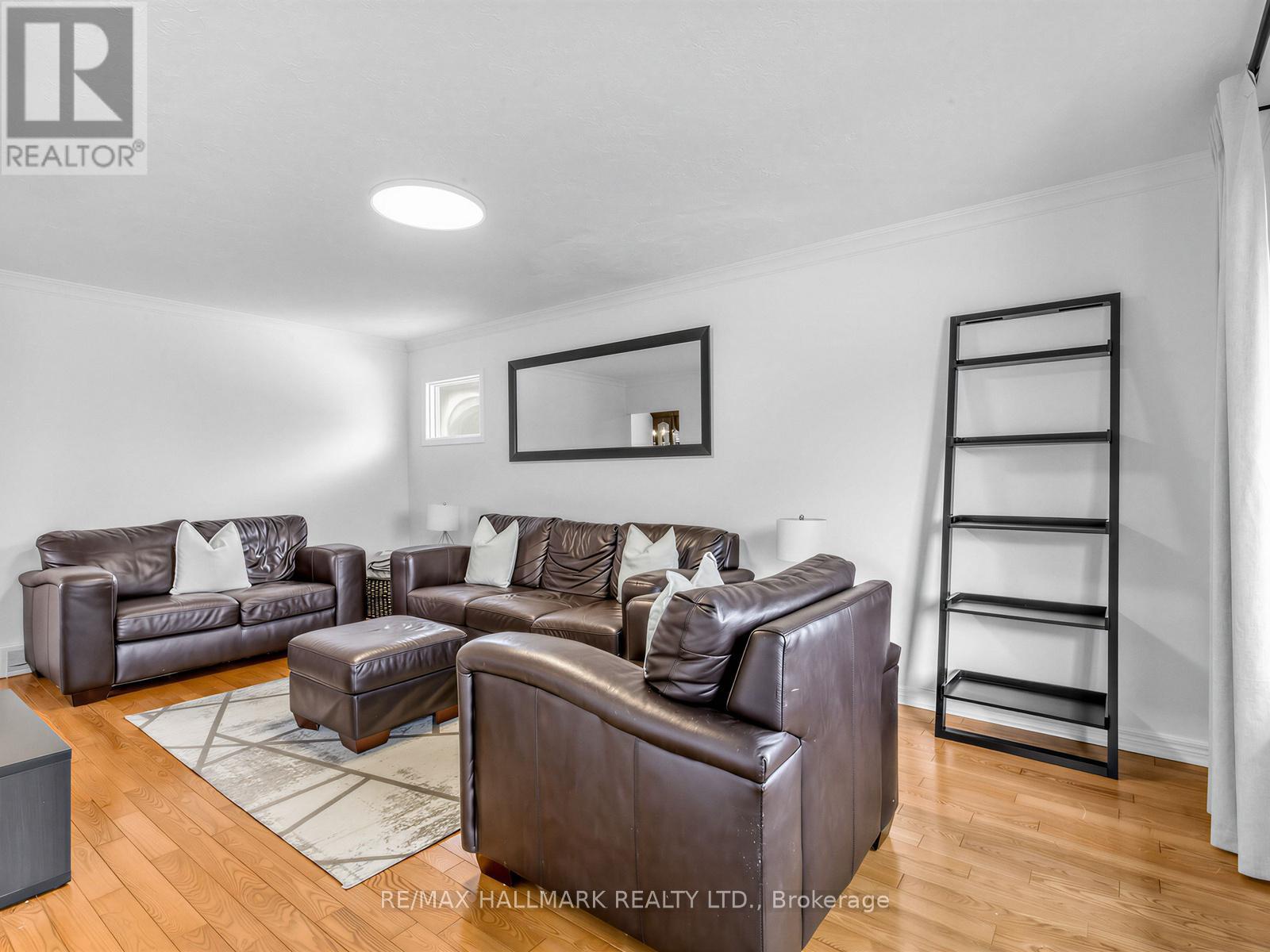 7 Penworth Road, Toronto (wexford-maryvale), Ontario
